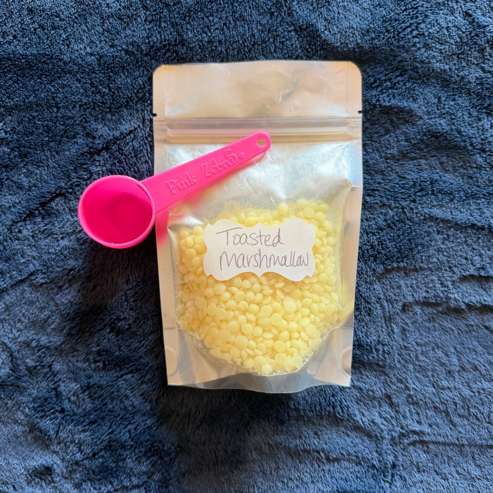 Toasted Marshmallow Scented Wax Beads Melts with Pink Zebra Scoop - B1630